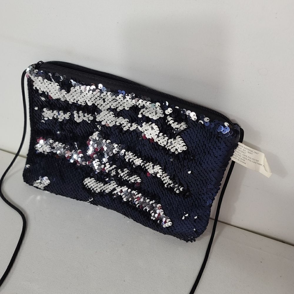 Double color womens sequence crossbody purse - Picture 5 of 6